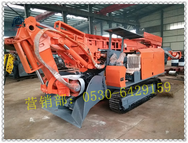 挖掘式裝載機(jī)在進(jìn)行使用前要檢查設(shè)備哪些部位