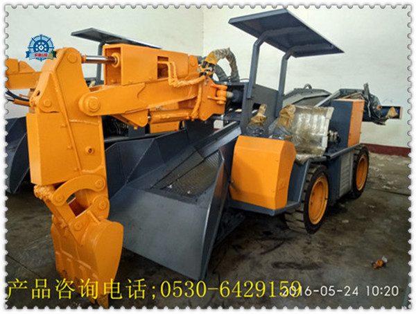 120D大坡度扒渣機(jī)功能及特點(diǎn)